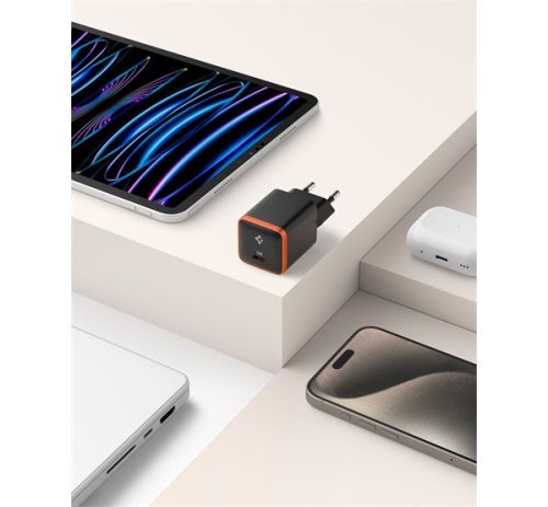 Spigen ArcStation Essential EE301EU töltő adapter, 30W, fekete